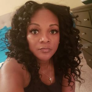 Meet your Posher, Camille